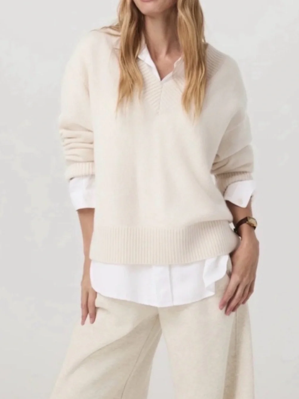 Vuori Porcelain Émilie Cashmere Oversized V-Neck